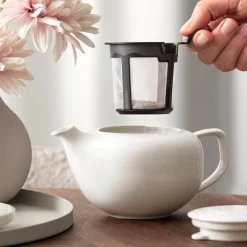 Afina tekanne med lokk og filter 0,44L hvit