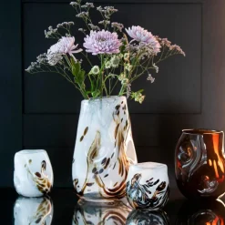 After Rain vase 28 cm hvit m/dekor