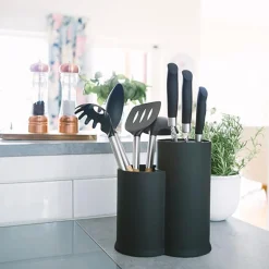 Akira knivsett 3 stk med svart håndtak