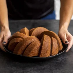 Anniversary bakeform 2,8L