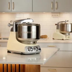 Assistent Original AKM6230CL kjøkkenmaskin lys krem