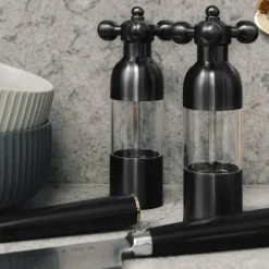 Axia salt- & pepperkvern 18 cm 2 stk svart