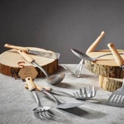 B Bois tools serveringsskje med hull 33,5 cm