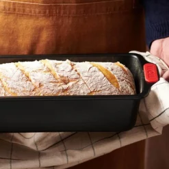 Bake It brødform 30x15 cm 2 stk svart/rød