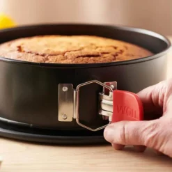 Bake It springform 20 cm svart/rød