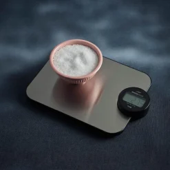 bAYk kjøkkenvekt dynamo børstet stål