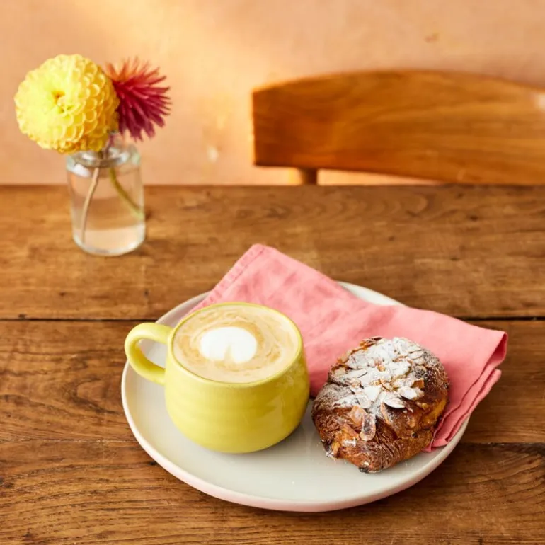 Big Love krus 37 cl gul