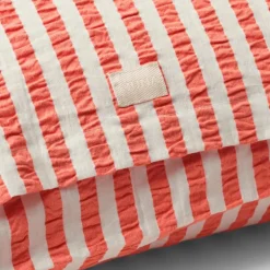 Bæk&Bølge Lines putetrekk 70x50 cm chili/bjørk