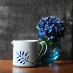 Blå Mega Riflet kanne 70 cl