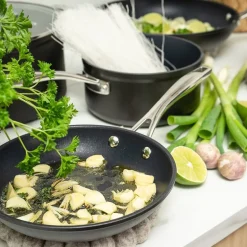 Black Line stekepanne 20 cm svart