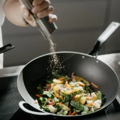 Blacksteel karbonstål wokpanne 33 cm svart