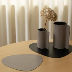 Block Nupo vase M 11x20 cm lys grå