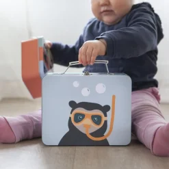 Brillebjørn koffertboks 16x14 cm lys blå