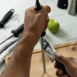 Brynestål metall 26 cm svart håndtak