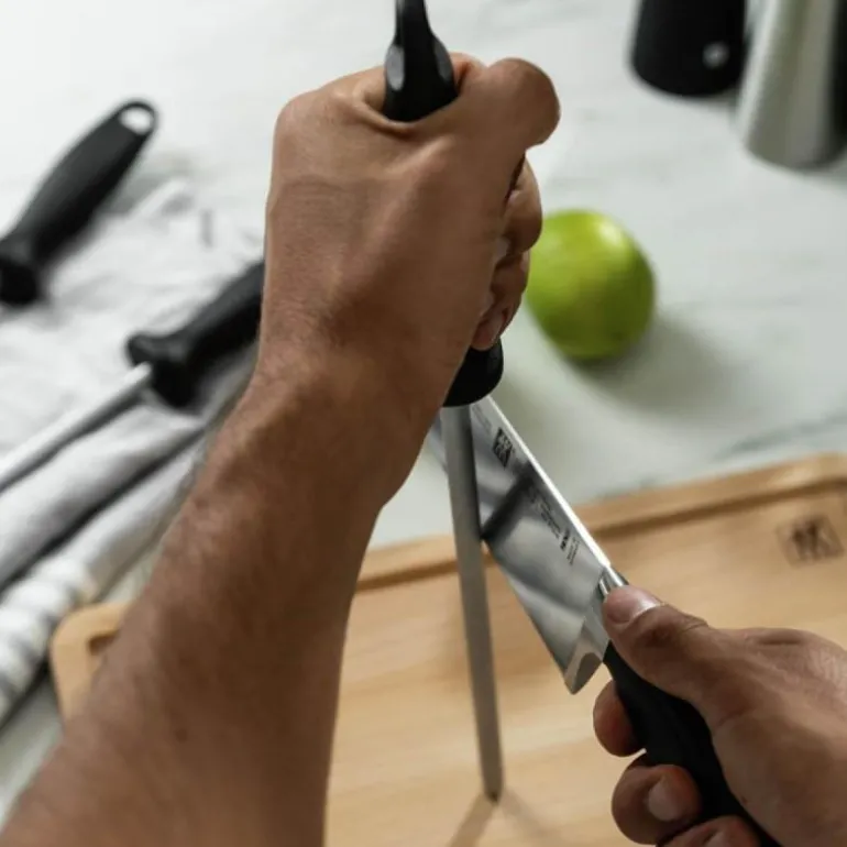 Brynestål metall 26 cm svart håndtak