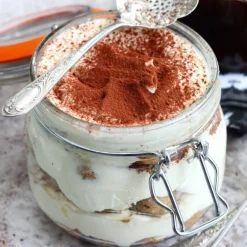 Bygel oppbevaringsglass 0,5L hengslet lokk