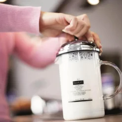 Chambord melkeskummer 250 ml krom