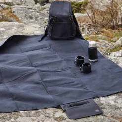 City piknikteppe 130x170 cm svart