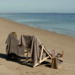 Classic badehåndkle 140x70 cm gull grey