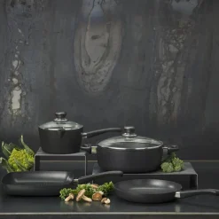 Classic Induction stekepanne 24 cm sleeve