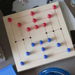 Classic nine men's morris spill