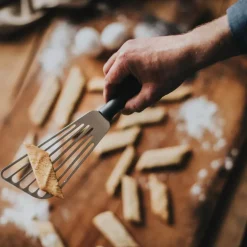 Cookie kakespade/stekespade 27 cm grå