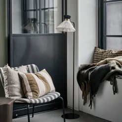 Cord gulvlampe 132 cm svart