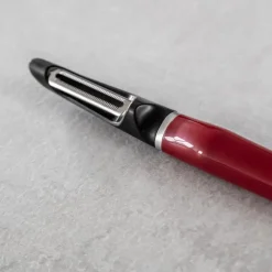 Core grønnsaksskreller 21,9 cm empire red