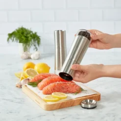 Core kvernsett 2 deler 20 cm stål