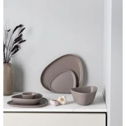 Curve Stoneware dyp tallerken 22x19 cm varm grå