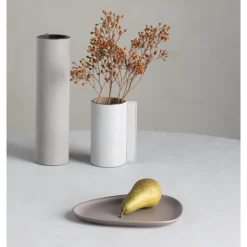 Curve Stoneware frokosttallerken 22x19 cm varm grå