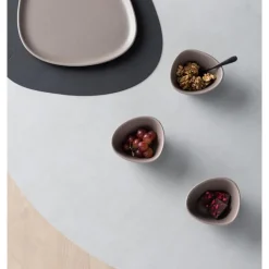 Curve Stoneware skål S 11x10 cm varm grå