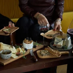 Ditte osteklokke rund 19,5 cm grå/svart/klar