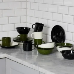 Doris emaljekrus 38 cl svart