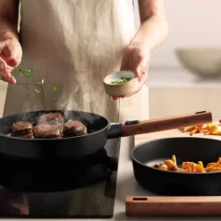 Eco Logic QXR sautèpanne 24 cm avtagbart trehåndtak