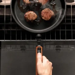 ECO Logic QXR stekepanne 28 cm avtagbart trehåndtak