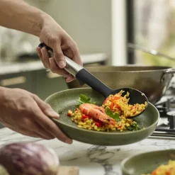 Elevate kjøkkenskje 6,7 cm svart