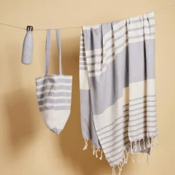 Ella Hamam duk 145x250 cm grå