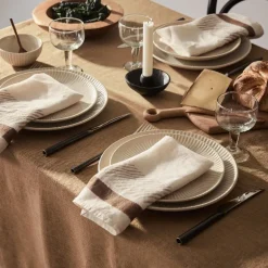 Ella serviett 50x50 cm brun