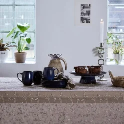 Eloise duk 220x160 cm mørk sand