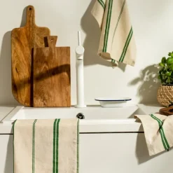 Elsa duk 145x250 cm stripe natur/grønn