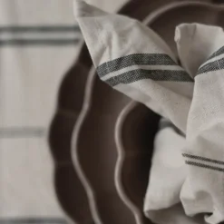 Elsa servietter 45 cm 2 stk natur/svart