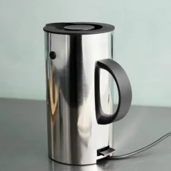 EM77 vannkoker 1,5L stål