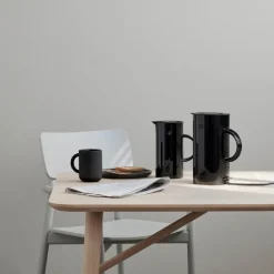 EM77 vannkoker 1,5L svart