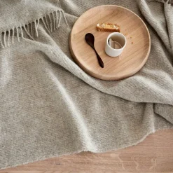 Falketind ullpledd 120x180 cm naturlig beige