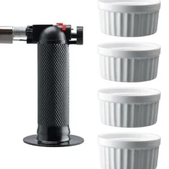 Fire gassbrenner med 4 hvite skåler