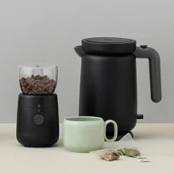 FOODIE vannkoker 1L svart