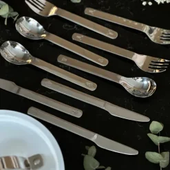 Frost Lupo barnebestikk 9 deler stål