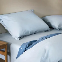 Frøya sengetøy 140x220 cm lys blå