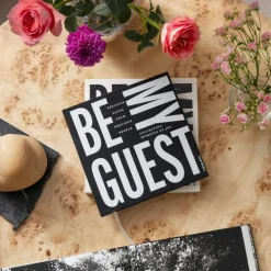 Gjestebok svart/hvit